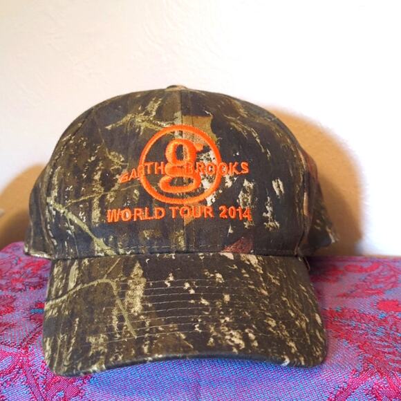 Garth Brooks World Tour 2014 Orange Embroidered Camo Velcro Adjustable Cap - Picture 1 of 5